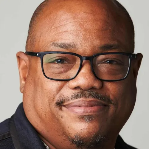 Portrait of Tim Bates